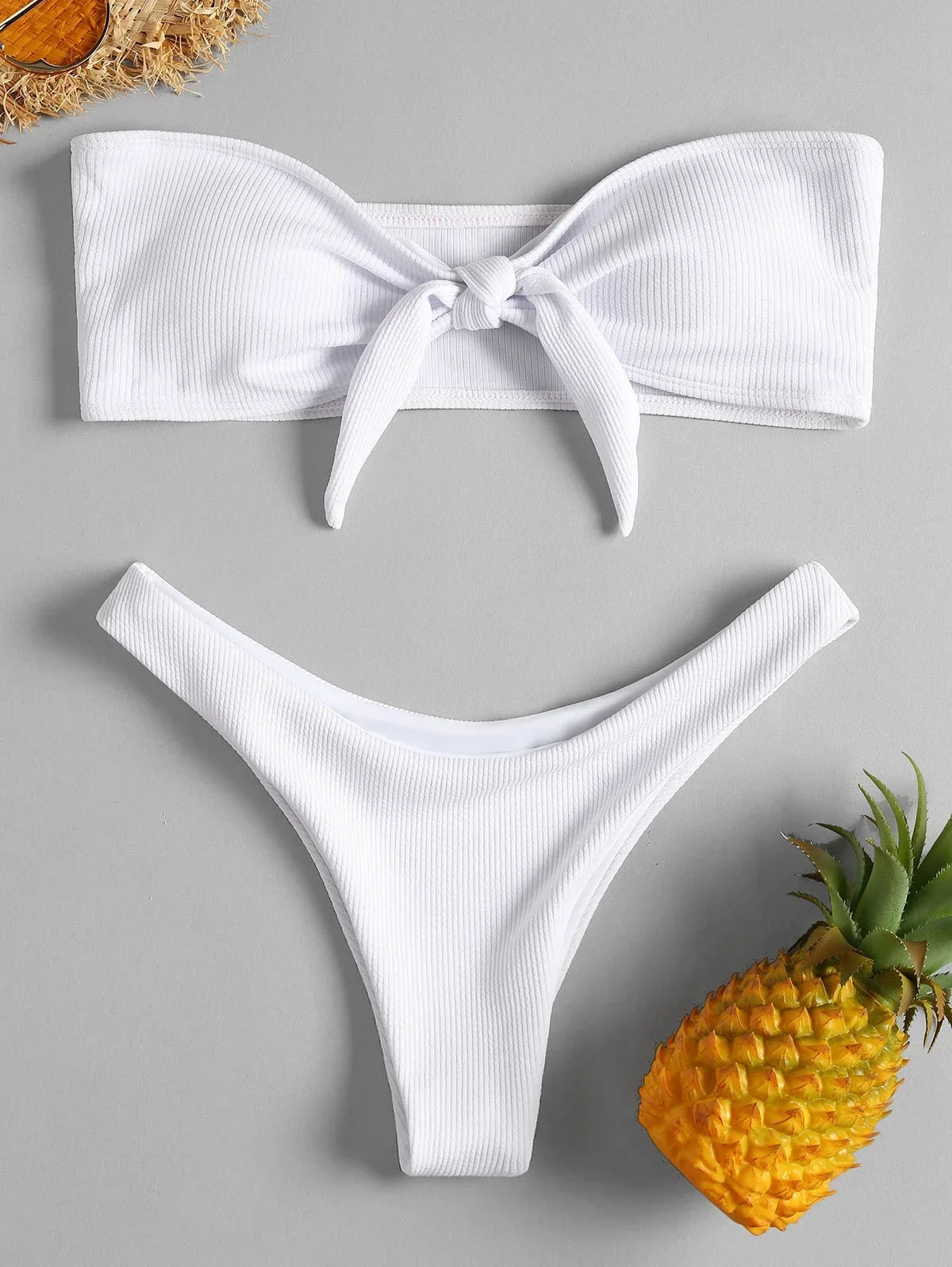 新しいビキニボトムス女性の水着ローウエストボトムソリッドレッ - Thong Bikini Women のレビューと価格